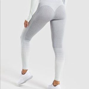 Gymshark Amplify Seamless Leggings - Seafoam - S